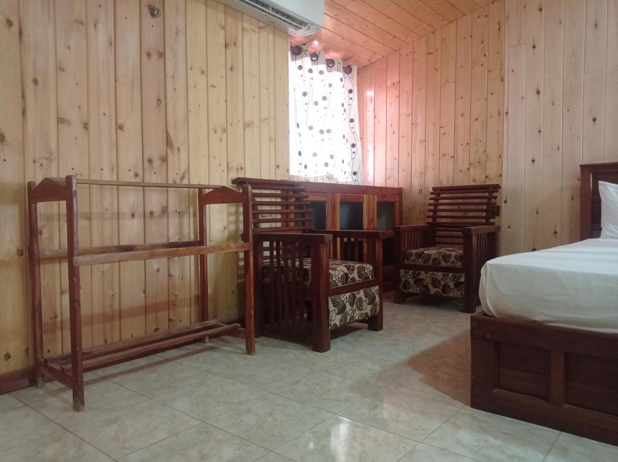 Silver Beach Hotel Trincomalee Dış mekan fotoğraf