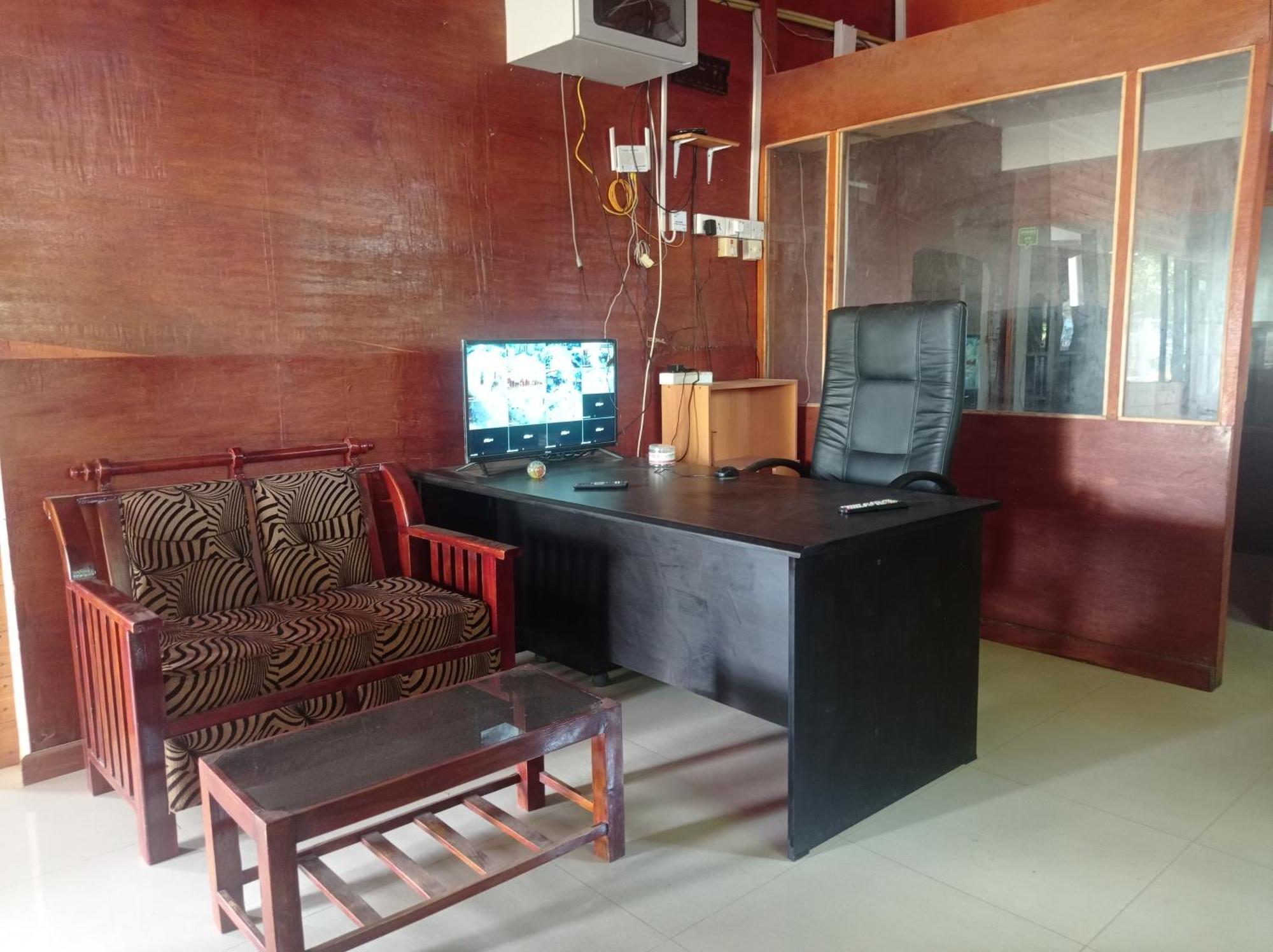 Silver Beach Hotel Trincomalee Dış mekan fotoğraf
