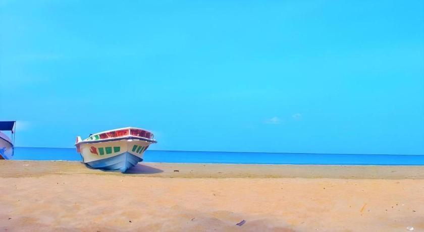 Silver Beach Hotel Trincomalee Dış mekan fotoğraf