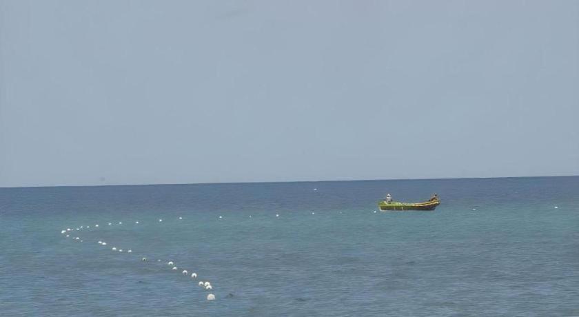 Silver Beach Hotel Trincomalee Dış mekan fotoğraf