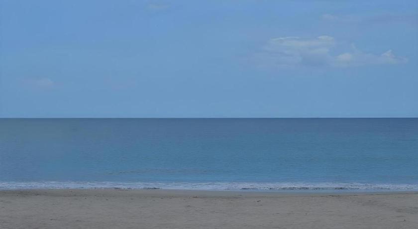 Silver Beach Hotel Trincomalee Dış mekan fotoğraf